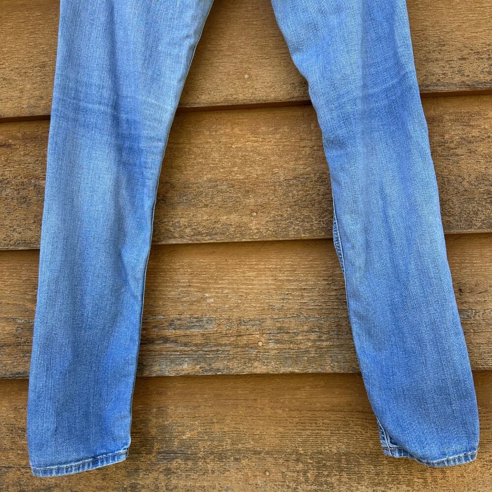 Hollister Light Blue High Rise Lightly Distressed Skinny Jeans Size 5 - Picture 9 of 13